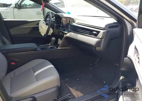 2025 Toyota Camry Se from USA, damaged, VIN 4T1DBADK9SU528124